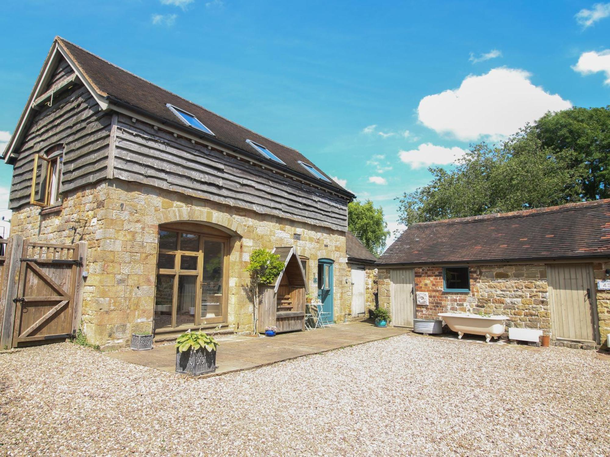 Foxholes Barn Villa Kidderminster Exteriör bild